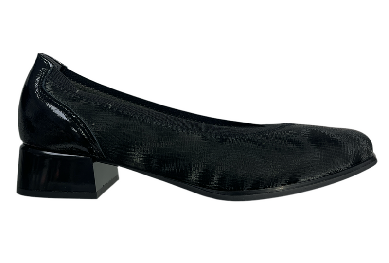 Pitillos Ladies Stretch Block Heel Court Shoe 10112