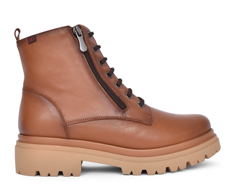 Pepe Menargues Ladies Chunky Laced Boot 21182