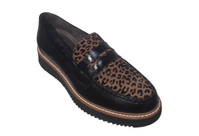Pitillos Ladies Slip On Low Wedge Loafer Shoe 10762