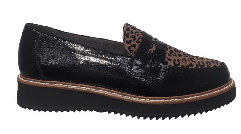 Pitillos Ladies Slip On Low Wedge Loafer Shoe 10762