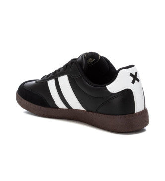 XTI Ladies Flat Laced Adi Shoe 143485