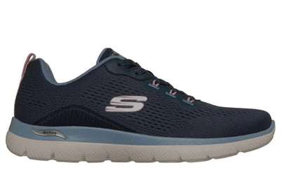 Ladies Footwear at Finn Footwear