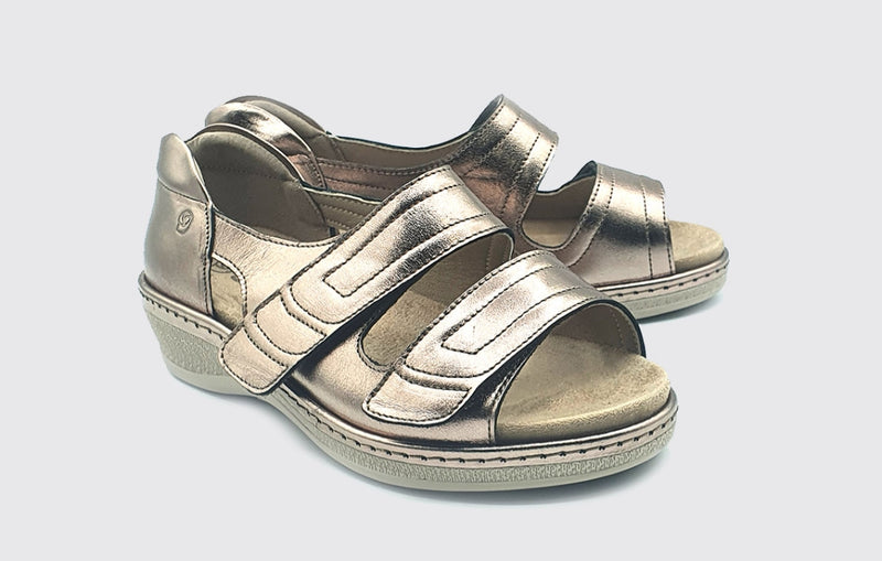 Suave Emily Extra Wide Double Velcro Sandal 6053-92