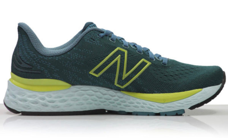 New Balance Men's Wide Fit Trainer M880V11 – Finn Footwear