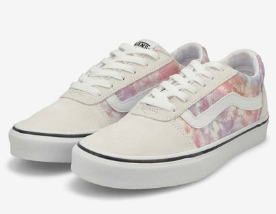 Vans Ward Girls Laced Canvas Trainer VN0A5KR7APZ1